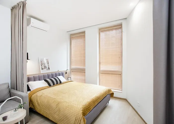 Old Forum Apartment *